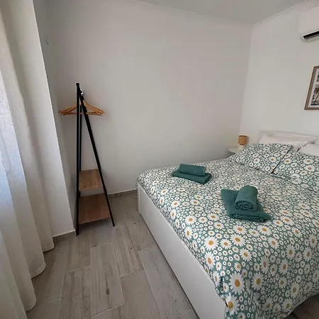 Blessed House בית נופש *