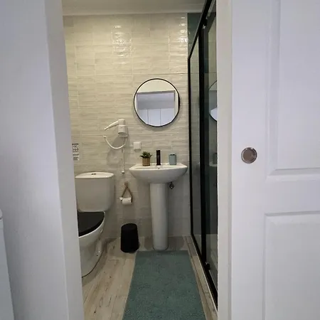 Blessed House בית נופש *